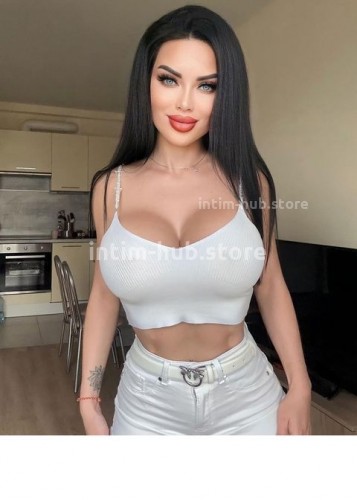 Карина, Г. Мончегорск